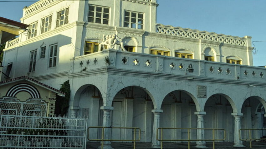 Lion House in Need of Repair