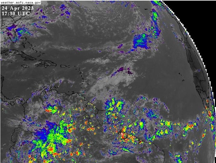 Lunchtime Showers Cause Flooding in North Trinidad - AZP News