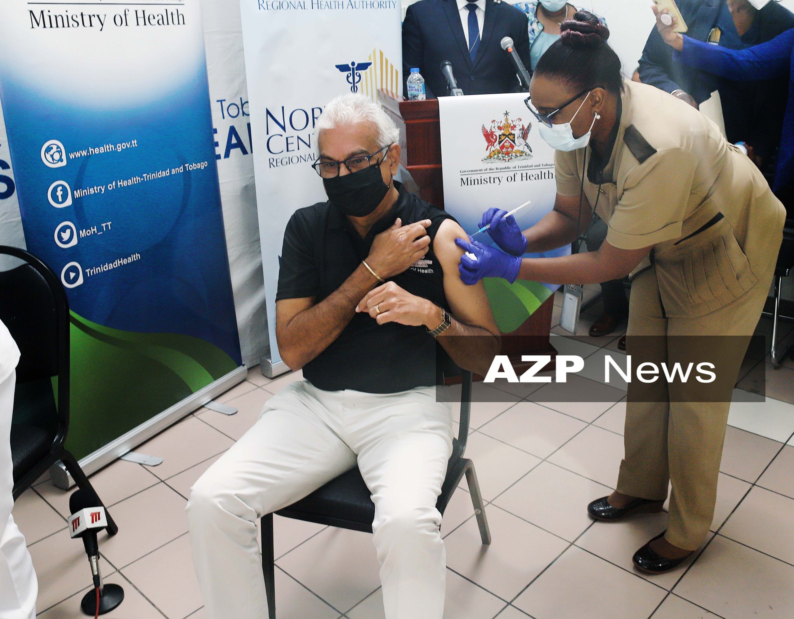 Caption: Minister of Health Terrence Deyalsingh taking the Covid-19 vaccine in April 2021/ AZP News/Azlan Mohammed