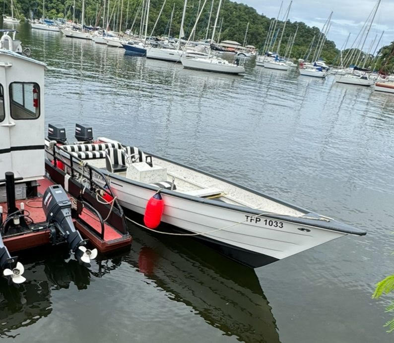 Stolen boat - Skyhook