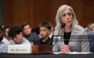 FILES-US-HEALTH-VACCINES-POLITICS