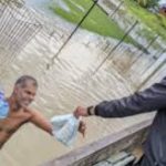 Man gets water in flood