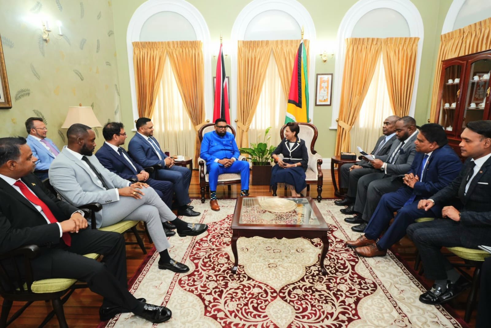 Guyana President Irfaan Ali meets with T&T Prime Minister Kamla Persad-Bissessar and members of her government